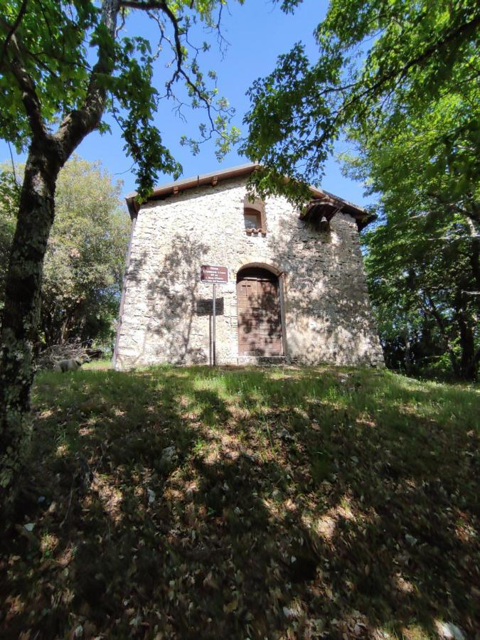 Вілла La Bottega Del Fabbro Affitto Breve Contigliano Екстер'єр фото